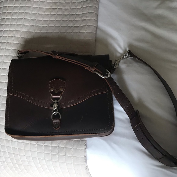 saddleback laptop bag